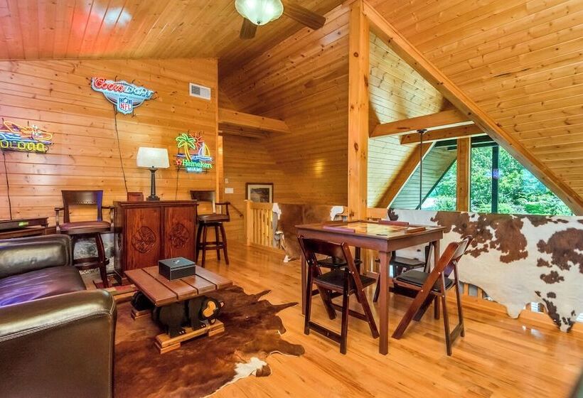 Appalachian Mtn Cabin Near New River State Park!