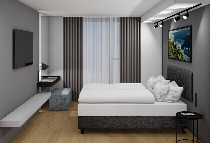 Frames Hotel Gmbh