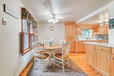 Pet Friendly Home W/ Beach In Northville!
