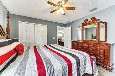~ 5 Mi To Disney World: Kissimmee Resort Home