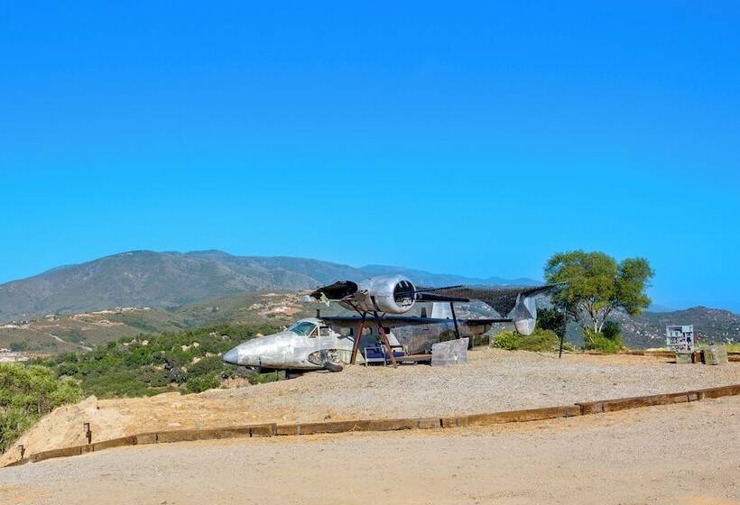 Fallbrook Airplane Home W/ Fire Pit & Mtn Views!