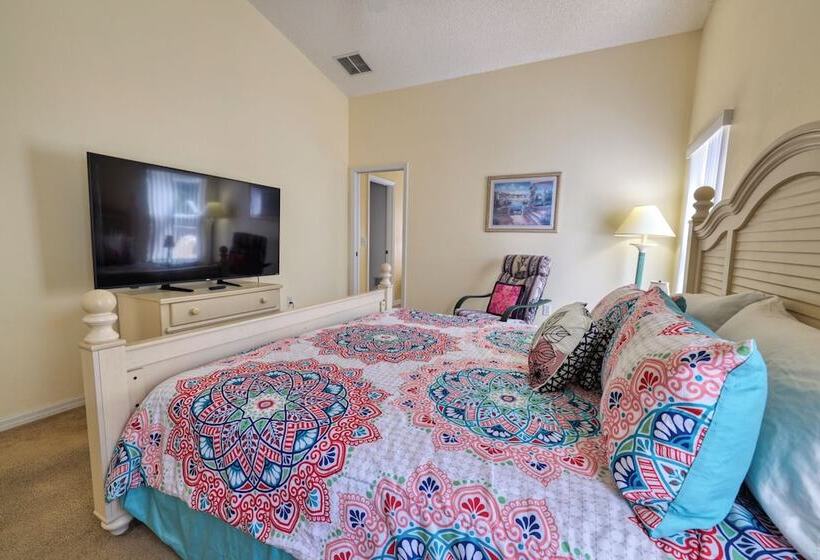 Arler House   Amazing 4 Bed 3 Bath   Private Pool