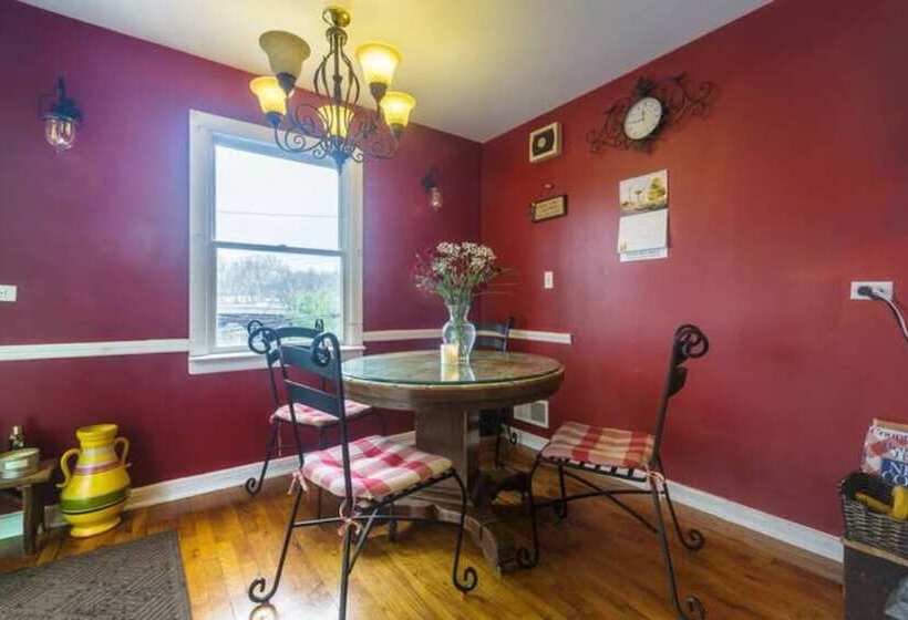 تختخواب و صبحانه Cozy Homeva Kensico Wp