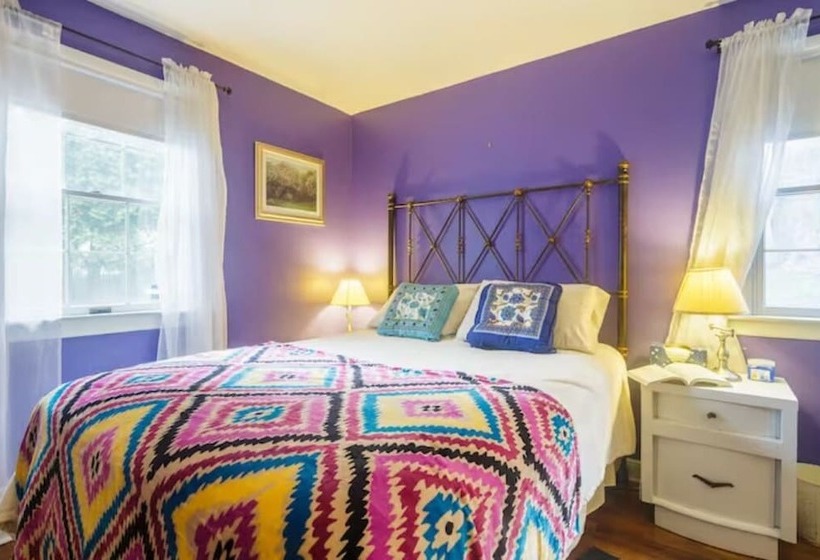 تختخواب و صبحانه Cozy Homeva Kensico Wp