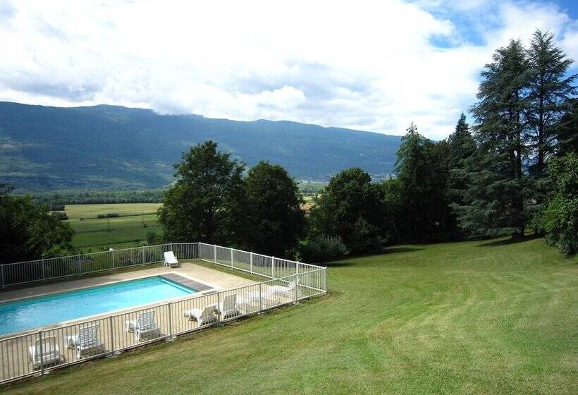 בית מלון כפרי Apartment In Serrieres En Chautagne With Pool