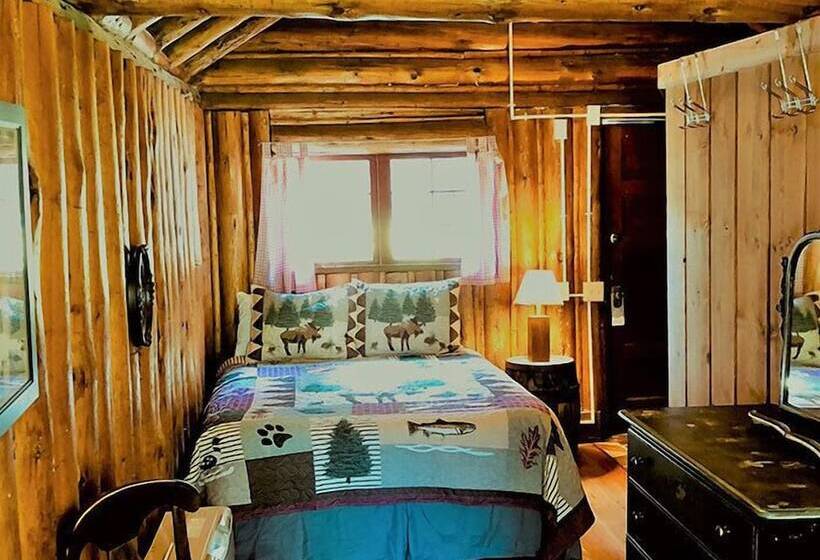 Отель Grizzly Lodge
