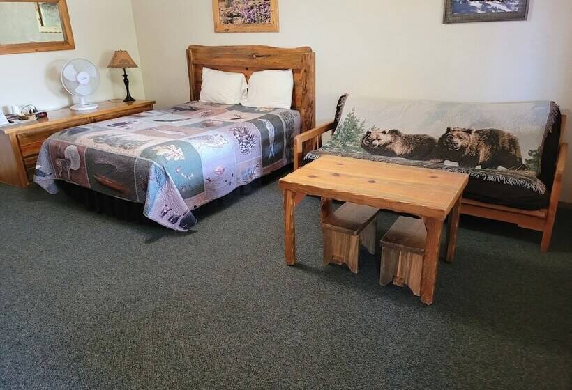 호텔 Willamette Pass Inn & Chalets