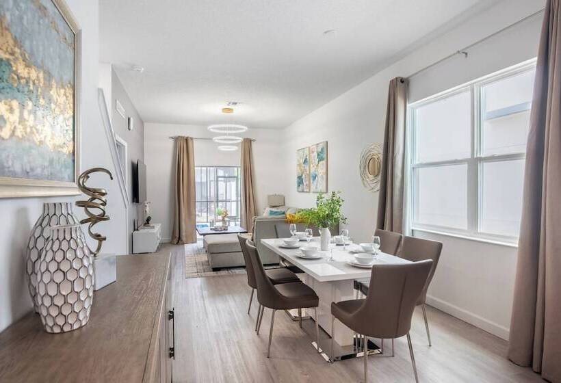 Magic Manor By Avantstay Pool 30min To Disney