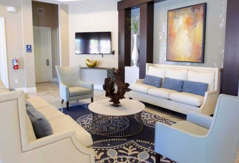 The Stirling Luxury Solterra Vacation Home