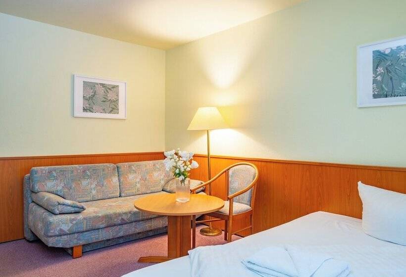 Waldhotel Schöneiche   Self Check In