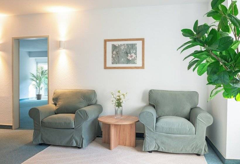 Waldhotel Schöneiche   Self Check In