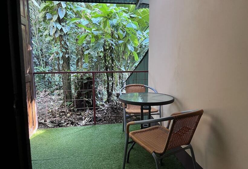 مبيت وإفطار Chilamate Rainforest Eco Retreat