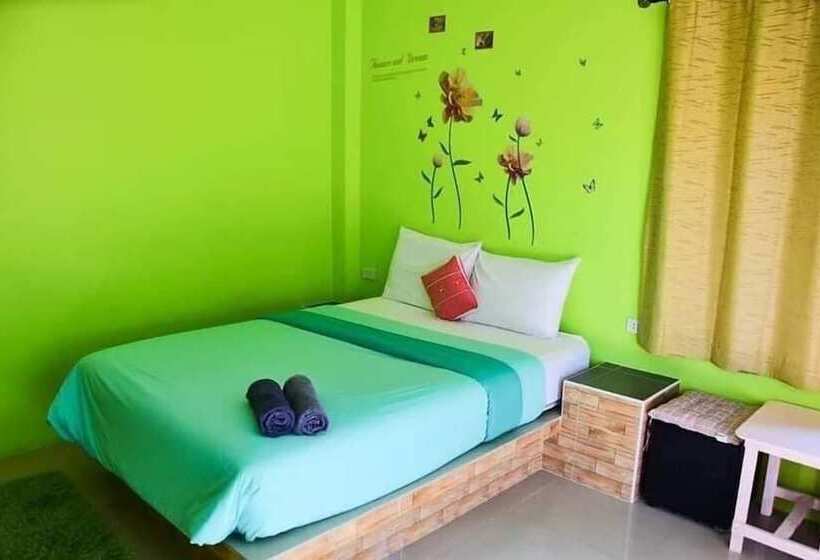 تختخواب و صبحانه Rang Noknoy Resort At Koh Larn