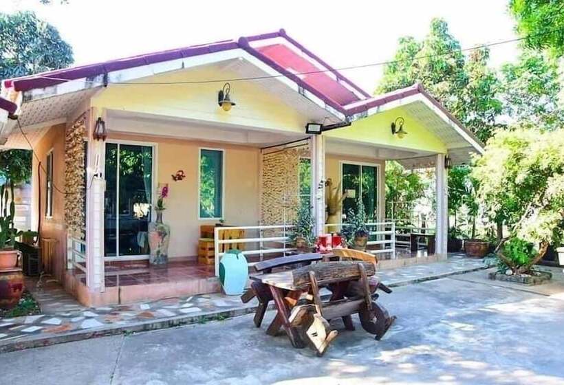 تختخواب و صبحانه Rang Noknoy Resort At Koh Larn