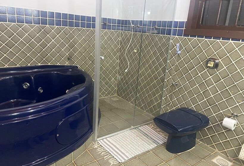 فندق فئة نجمة واحدة Byjular Pousada