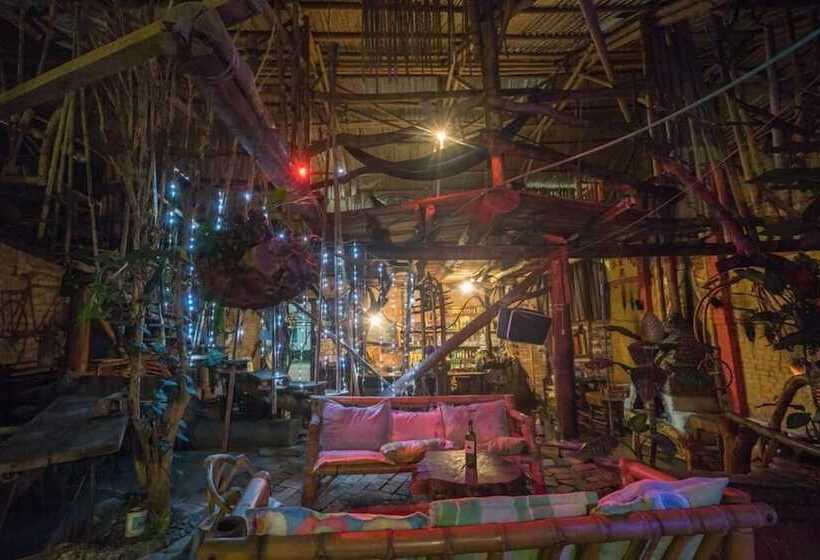 هتل Casa Tarza San Agustín