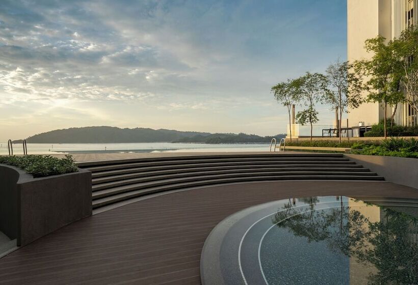 هتل Citadines Waterfront Kota Kinabalu