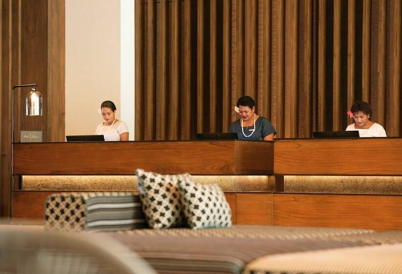 فندق Crowne Plaza Fiji Nadi Bay Resort & Spa, An Ihg