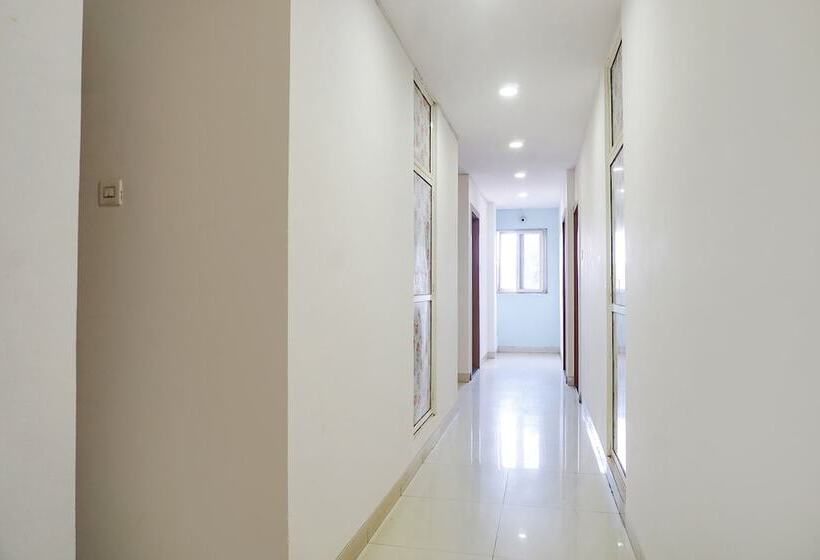 هتل Fabexpress Galaxy Hospitality