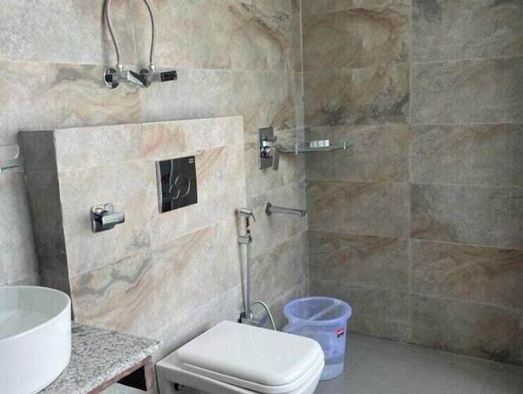 Hotel Greater Ladakh Residency