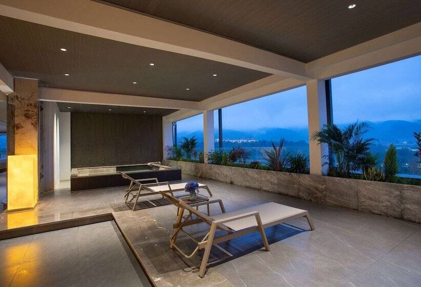 酒店 Hawthorn By Wyndham Honghe Mile Hot Spring