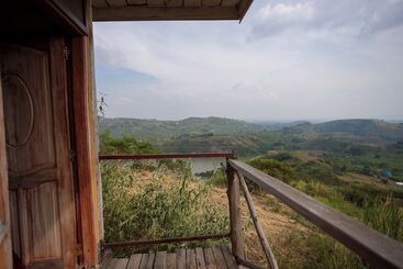 هتل Lake Mwamba Lodge