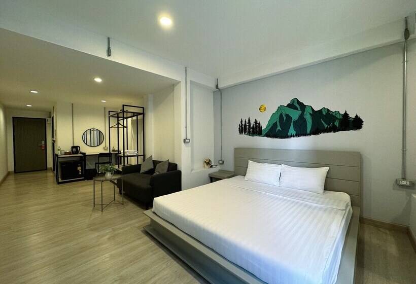 هتل Luka House