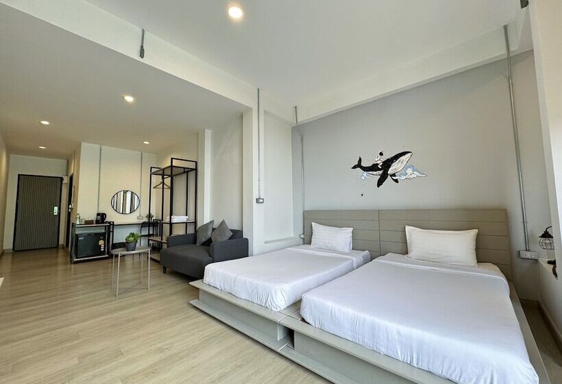 هتل Luka House