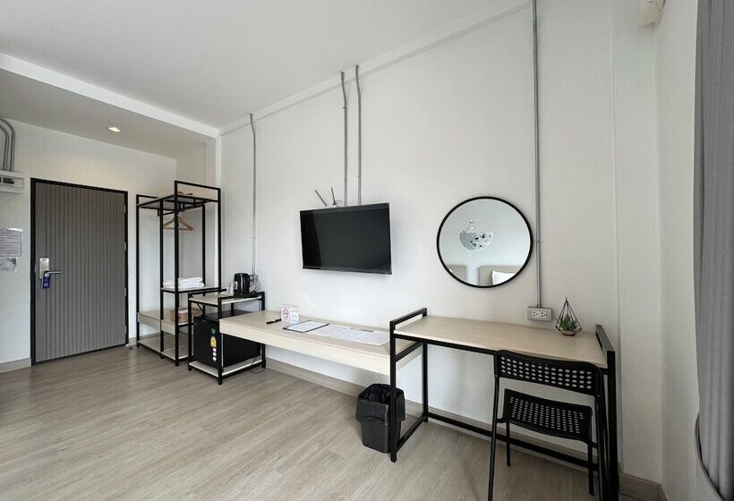 هتل Luka House