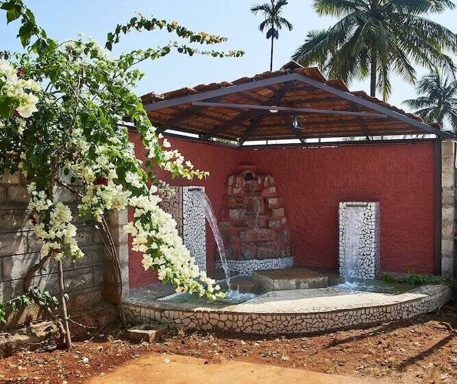 בית מלון כפרי Nandi Hills Resort