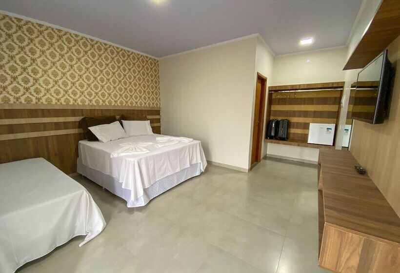 هتل Pousada La Fiesta Ltda