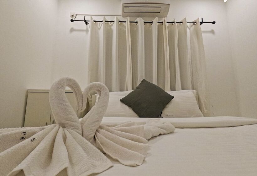 Отель Privystays Kurul Villa