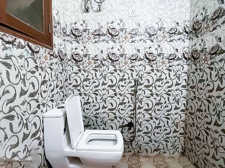 هتل Roomshala 117 Shubham Residency
