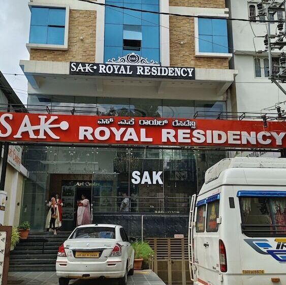 Отель Sak Royal Residency