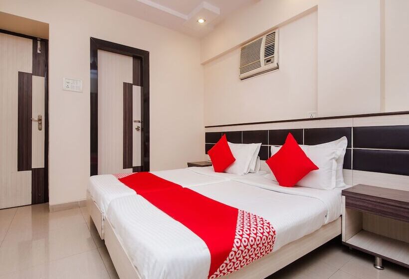 호텔 White Field Apartment