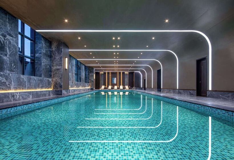 Отель Wyndham Dalian Jinpu