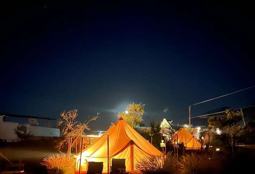 هتل Glamping Valle De Guadalupe With Private Bathrooms By Yuma Resort