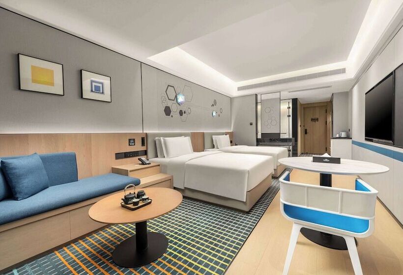 Microtel By Wyndham Xishuangbanna Mengle