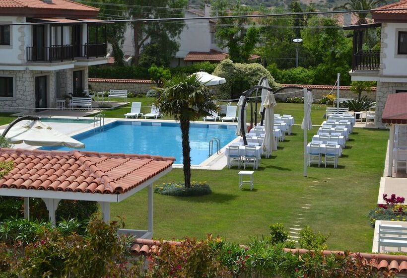 هتل Nea Garden