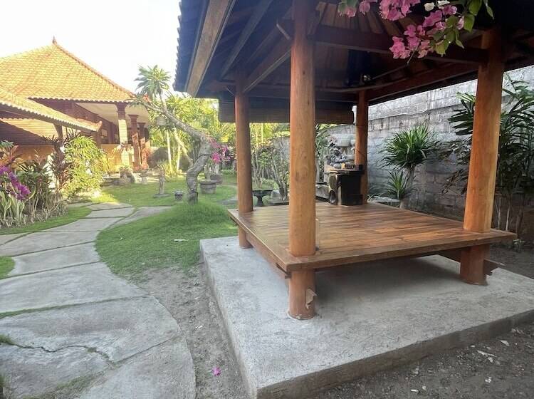 膳宿费 Tebu Menjangan Homestay