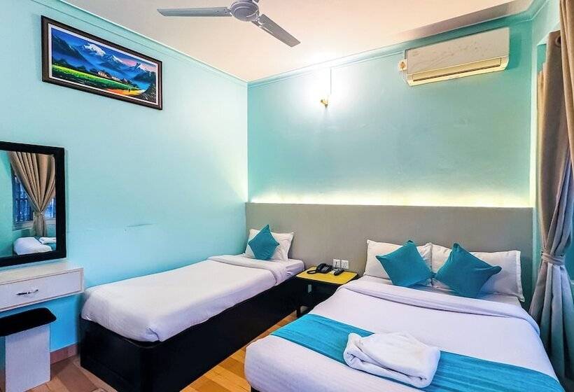 هتل Rudrakshya Pokhara