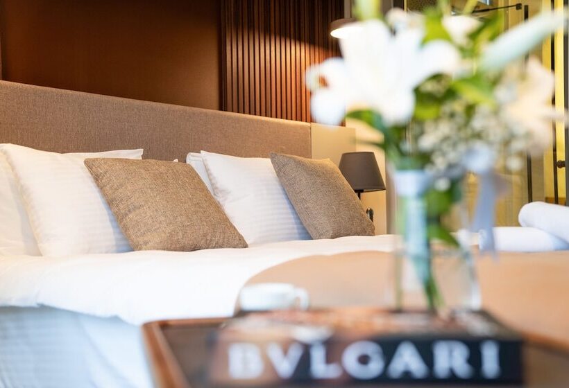 تختخواب و صبحانه Monalisa Hotels çanakkale