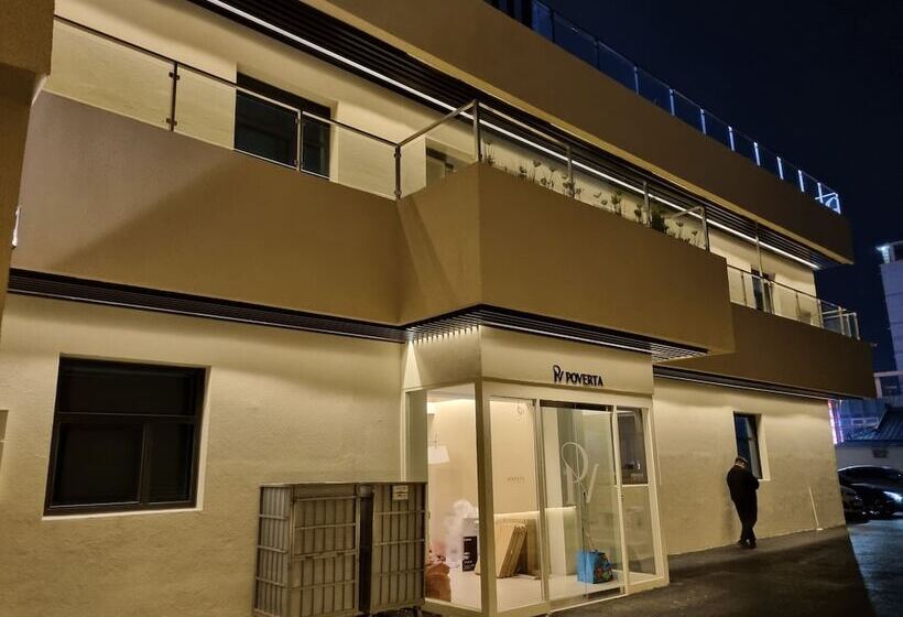酒店 Poverta Stay