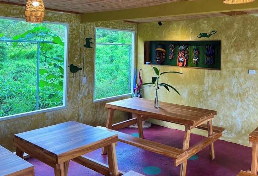 هتل Tama Lodge