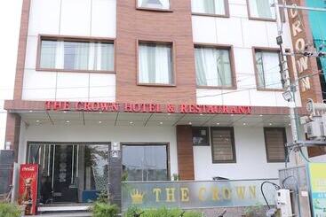 هتل The Crown