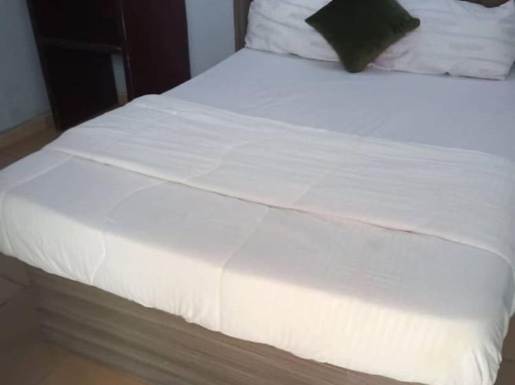 Morada Hotels Ltd