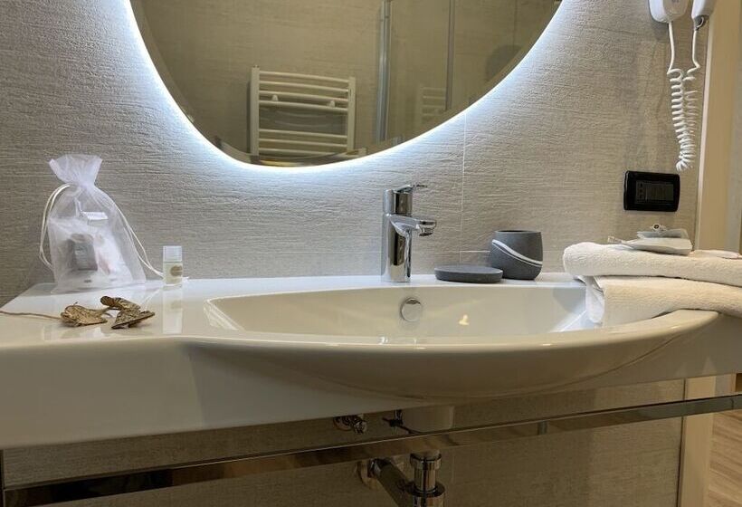 فندق Alpieve Albergo Pieve