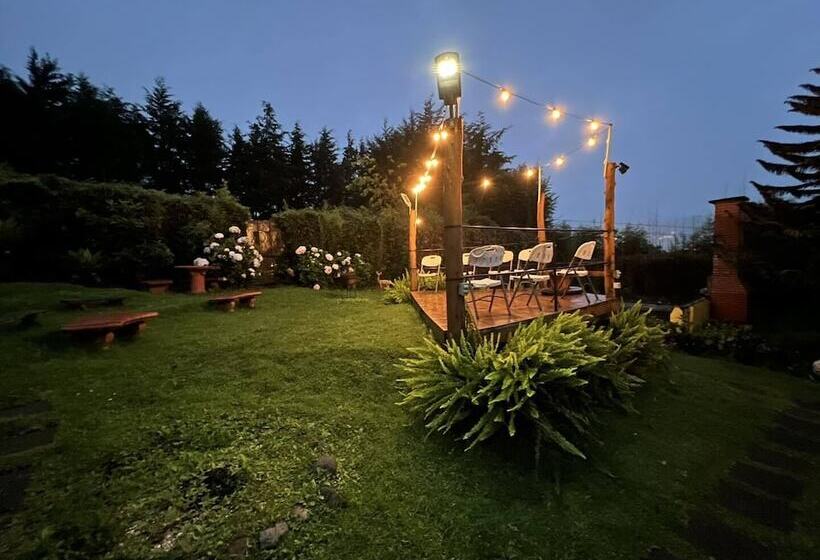هتل Chalets Los Volcanes