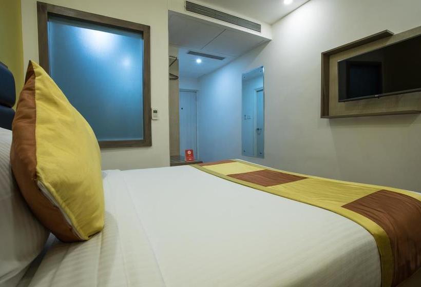 هتل Cosmopolitan  Indore
