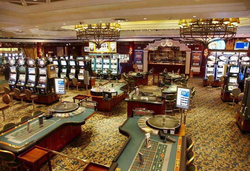 فندق Golden Valley Lodge & Casino